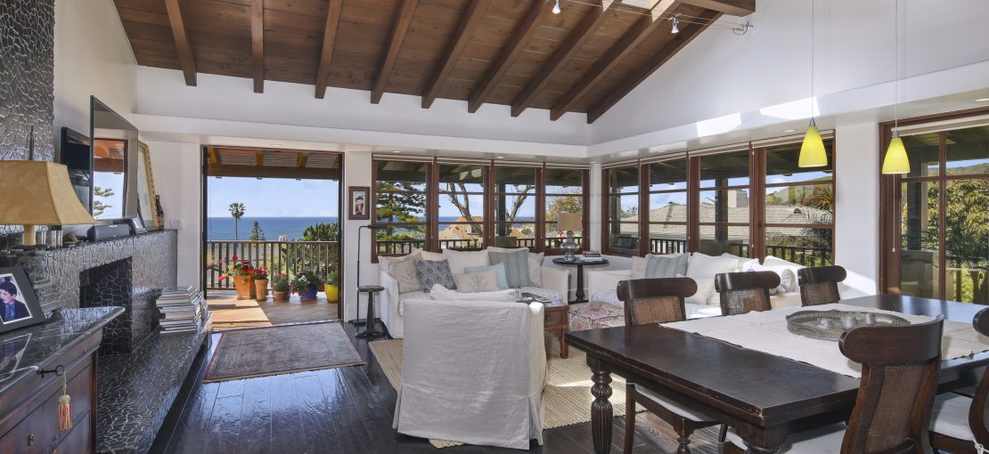  Coastal Real Estate Guide