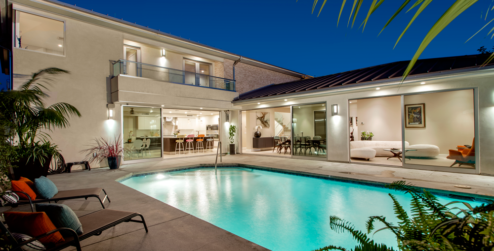  Coastal Real Estate Guide