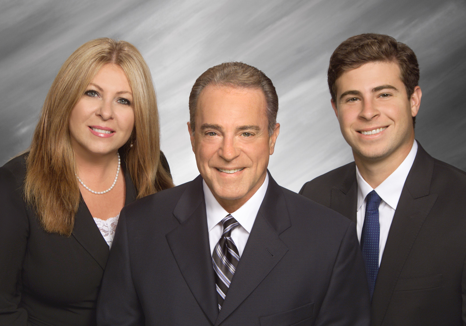 Ментор иллюстрация. One on one with. One on one with. Blacked tv 1. One on one.