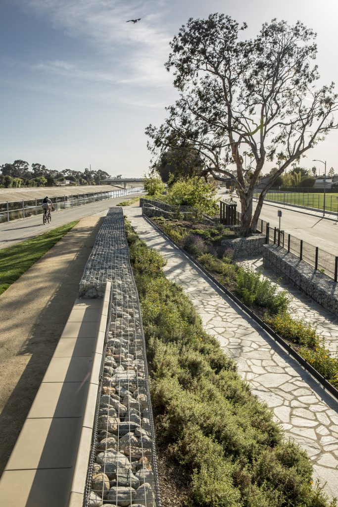 Milton Street Park alongside the Ballona Creek Bike Trail in Los Angeles uses recycled materials, native planting and flow-through planters.