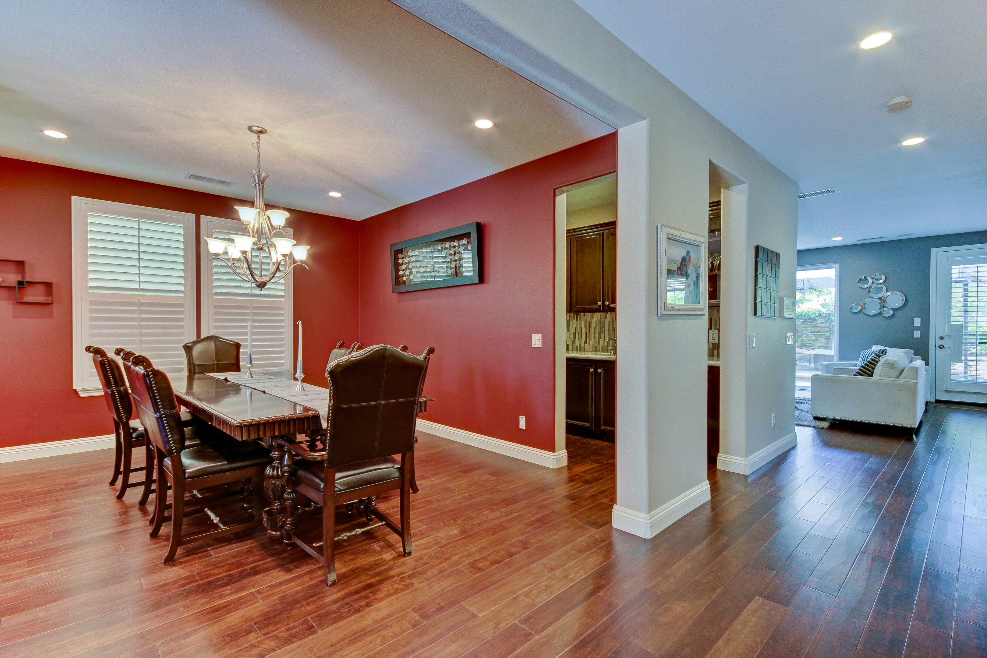 How a wide angle lens can make rooms appear larger to prospective buyers.